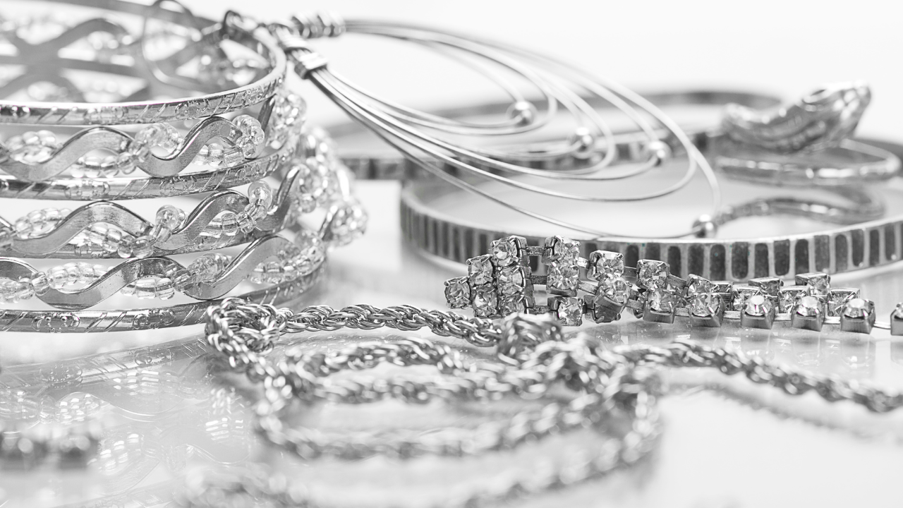A Fairy-Tale Wedding Amid the Kentucky Bluegrass